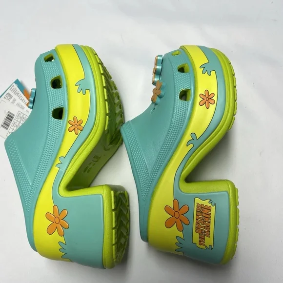 Siren Crocs Scooby Doo Clogs Size 9 - Picture 9 of 11